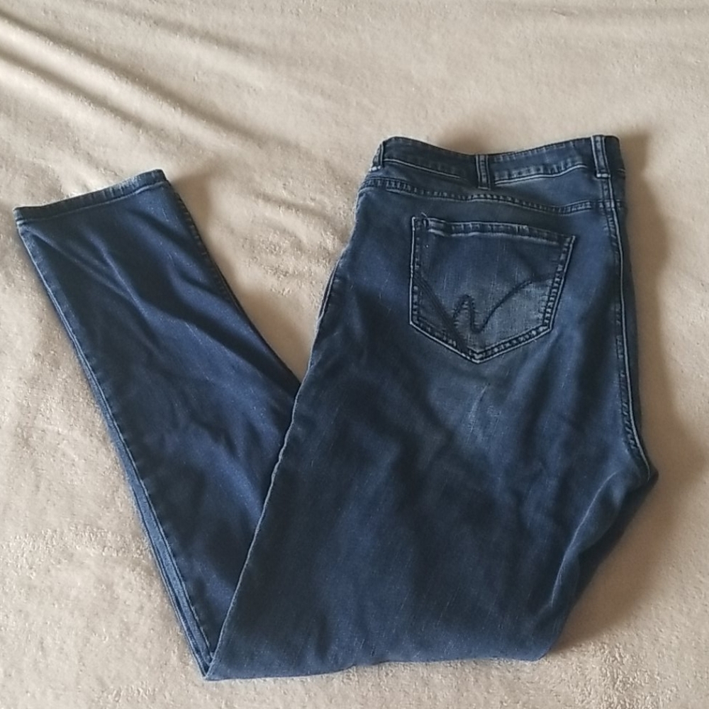 Distressed Skinny Jeans
